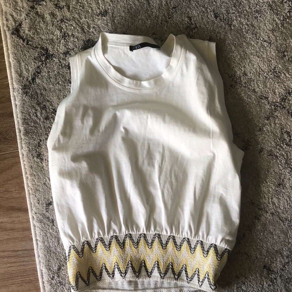 White Zara top never worn